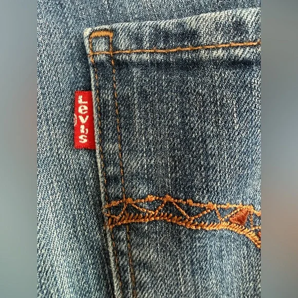 Levi’s 525 Perfect Waist Straight Leg Jeans Women’s W30 L32 Medium Wash - Picture 5 of 8